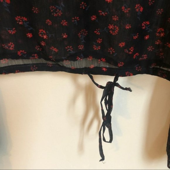 Urban Outfitters Sheer Floral Blouse - Picture 10 of 11
